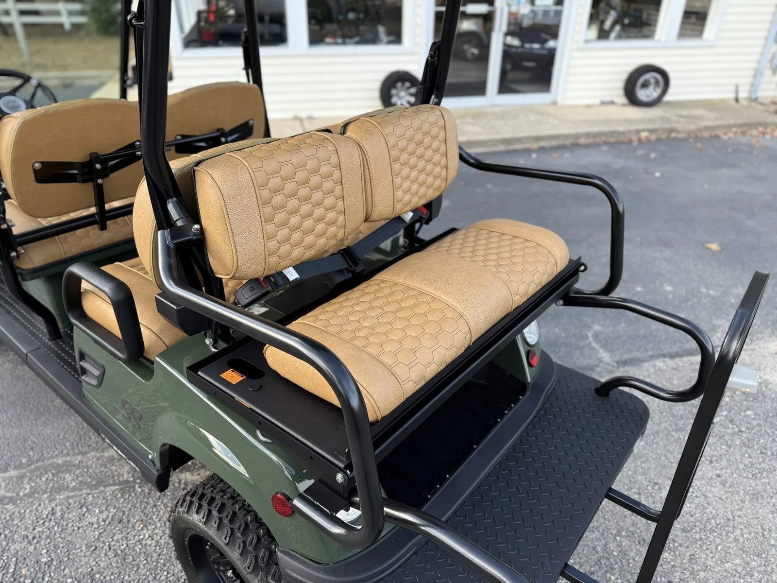 2023 Tomberlin E4 Ghosthawk Golf Cart for Sale - Image 5