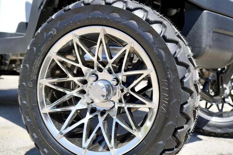 2019 CLUB CAR Tempo Lifted Gas EFI for Sale - Image 7