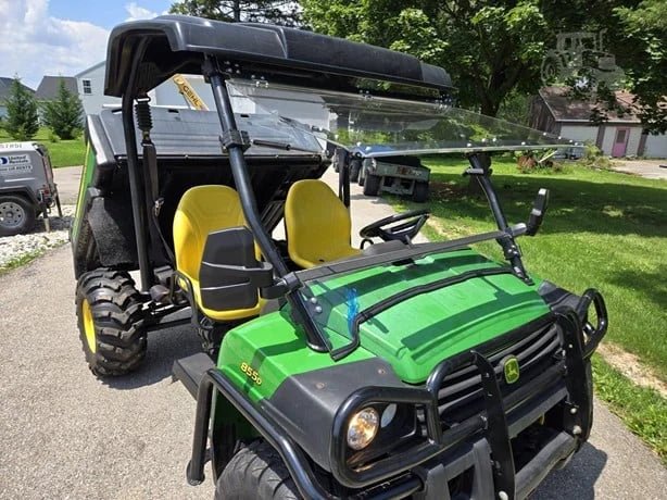 2010 John Deere Gator XUV 855D 4WD Utility Cart for Sale - Image 10