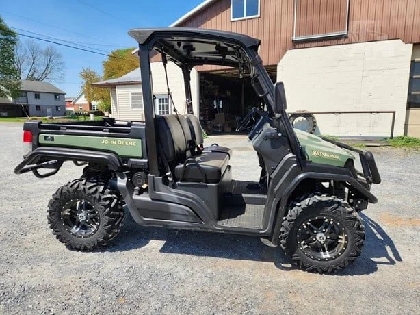 2018 John Deere Gator XUV 835M 4WD Utility Cart with 54 HP for Sale