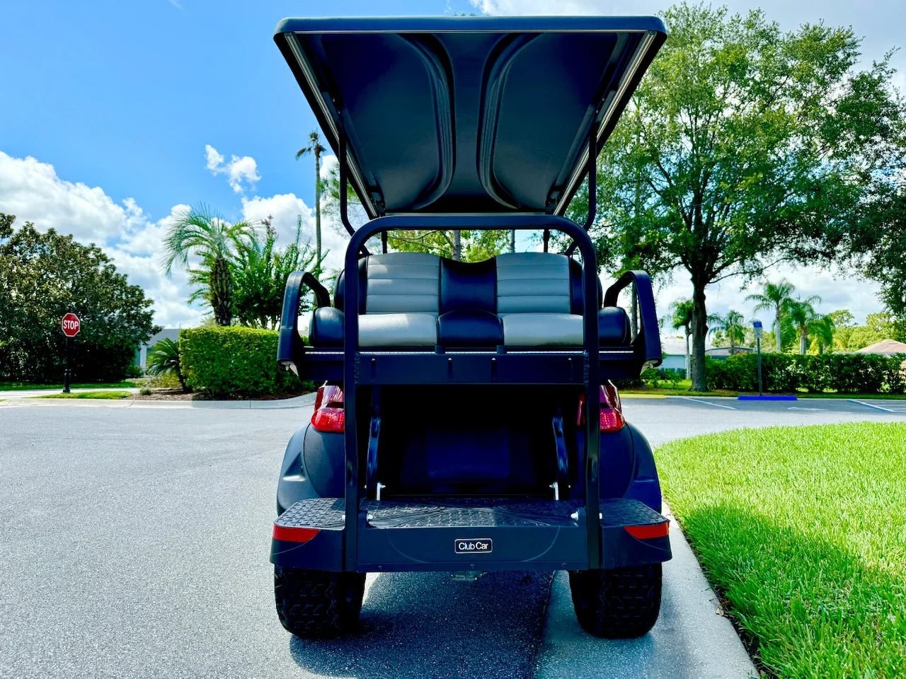 2023 Club Car Onward Lifted Golf Cart for Sale - Image 9