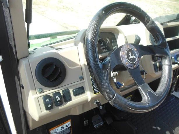 2019 John Deere Gator XUV 835R 4WD Utility Cart for Sale - Image 7