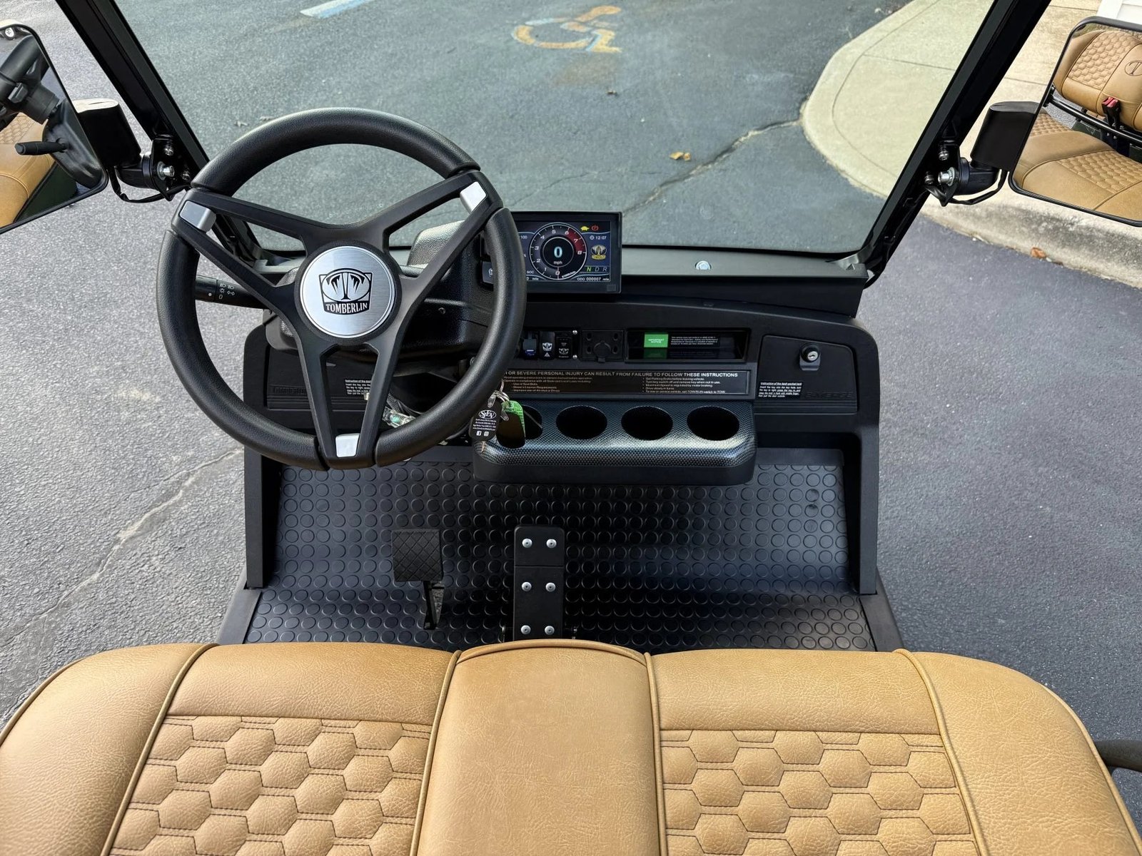 2023 Tomberlin E4 Ghosthawk Golf Cart for Sale - Image 9
