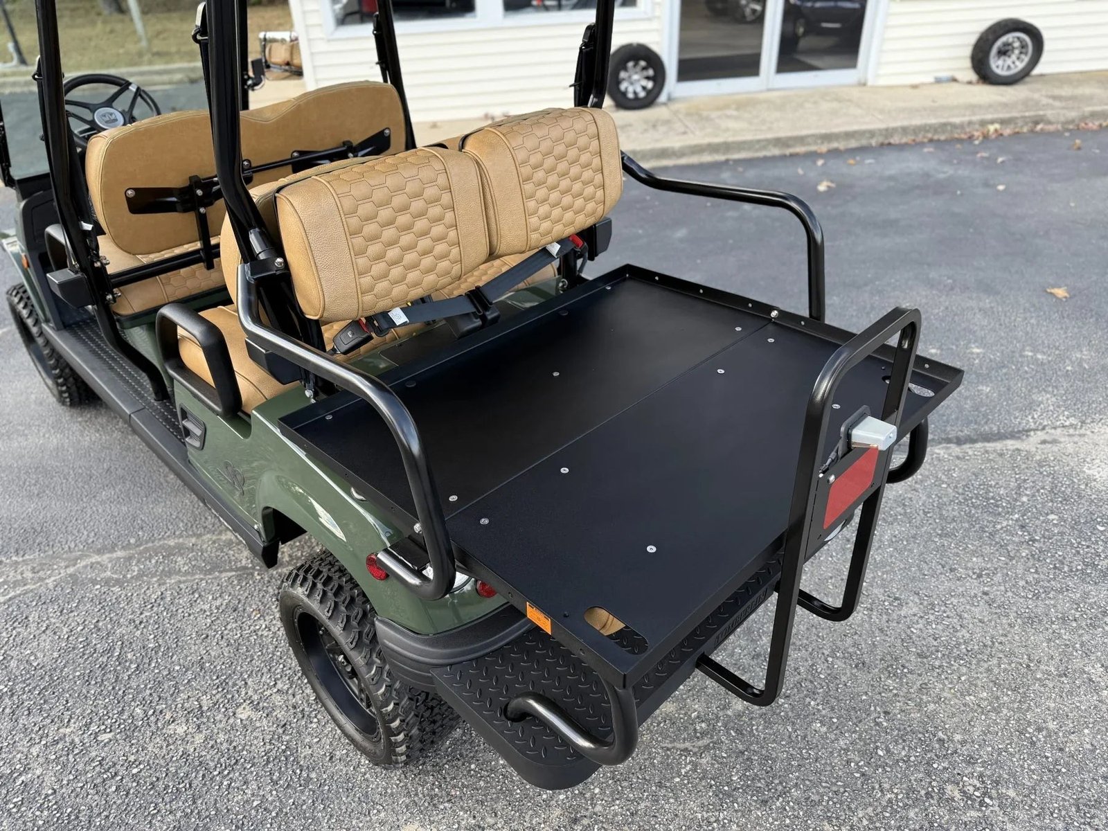 2023 Tomberlin E4 Ghosthawk Golf Cart for Sale - Image 6