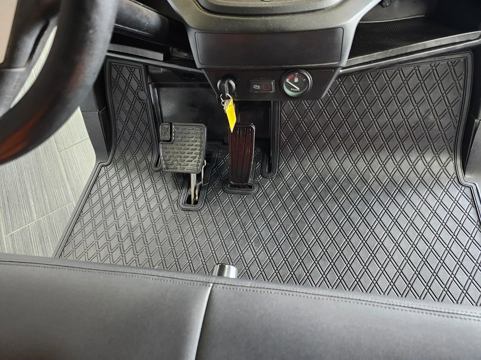 2021 Yamaha Drive 2 QuieTech EFI Golf Cart for Sale - Image 3