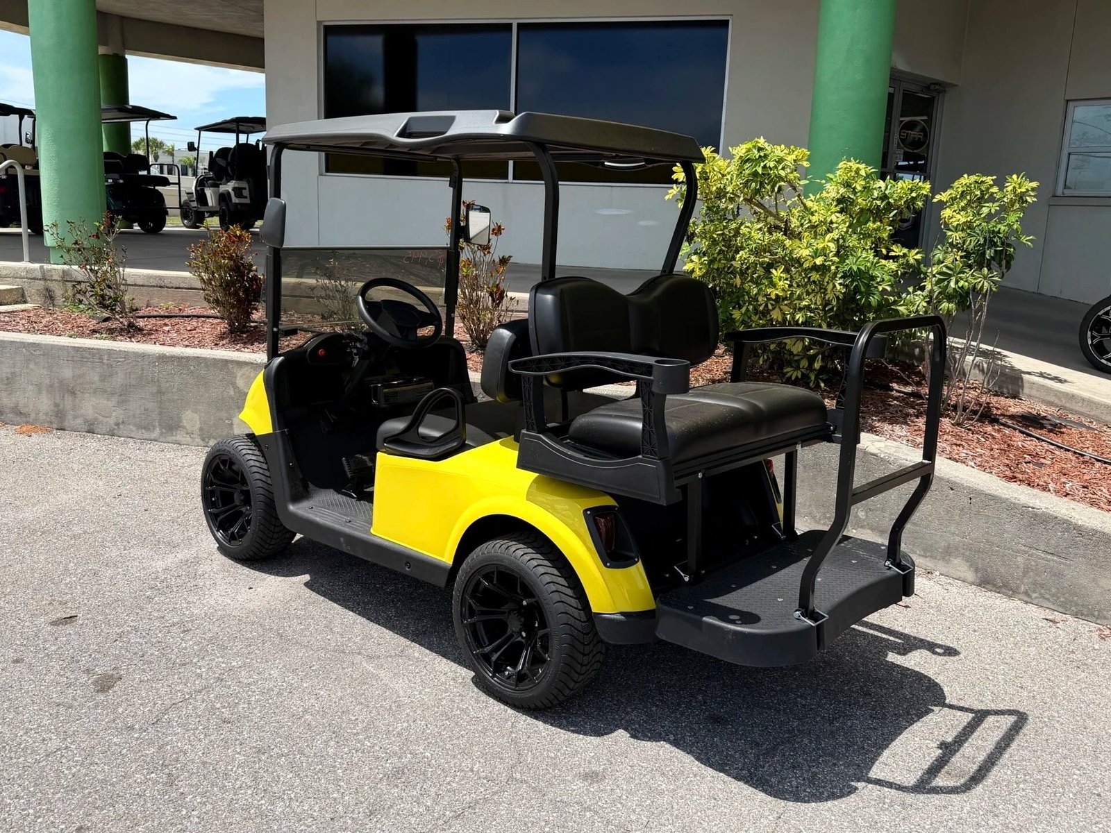 2020 E-Z-GO RXV Elite Lithium Golf Cart for Sale (Yellow) - Image 2